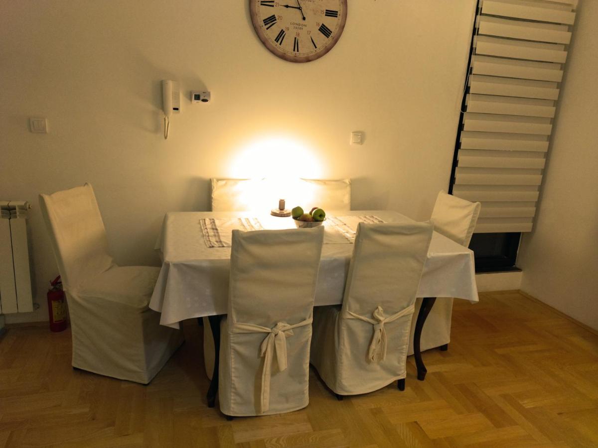 Apartman Gana Altina Lux Белград Экстерьер фото