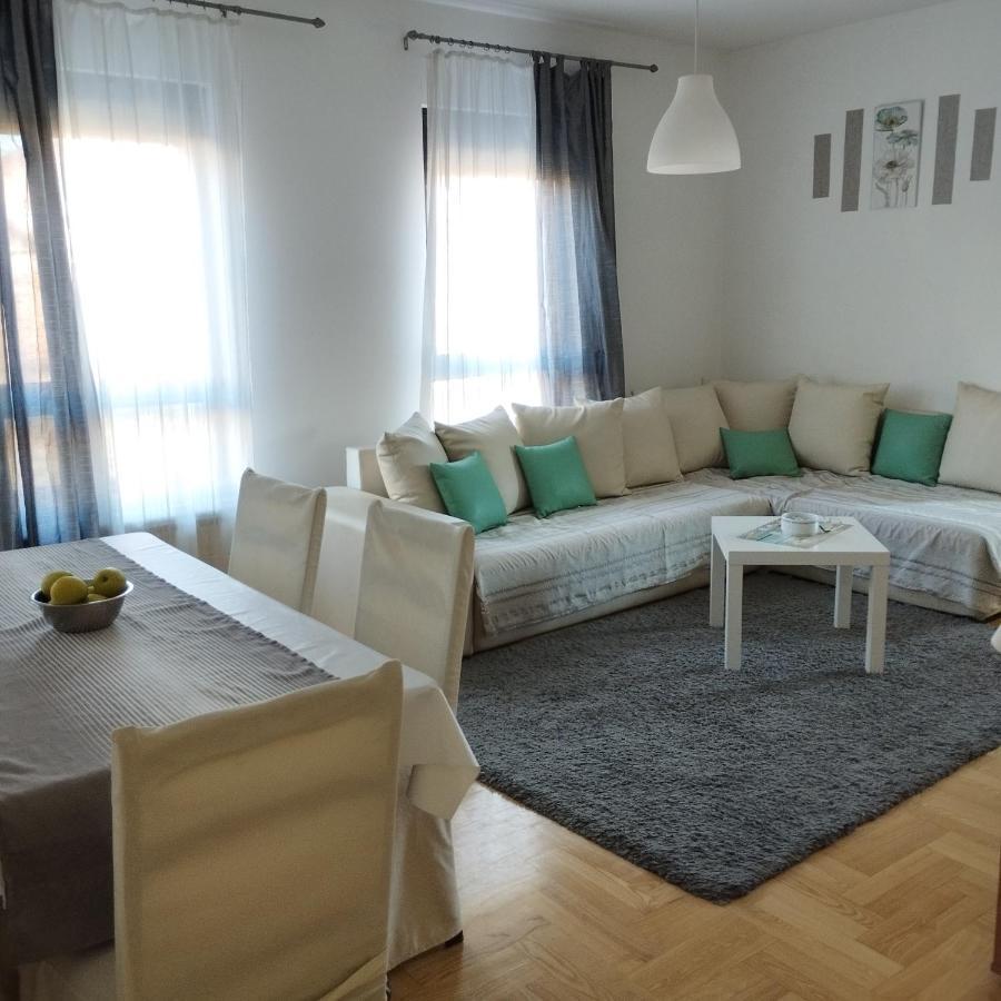 Apartman Gana Altina Lux Белград Экстерьер фото